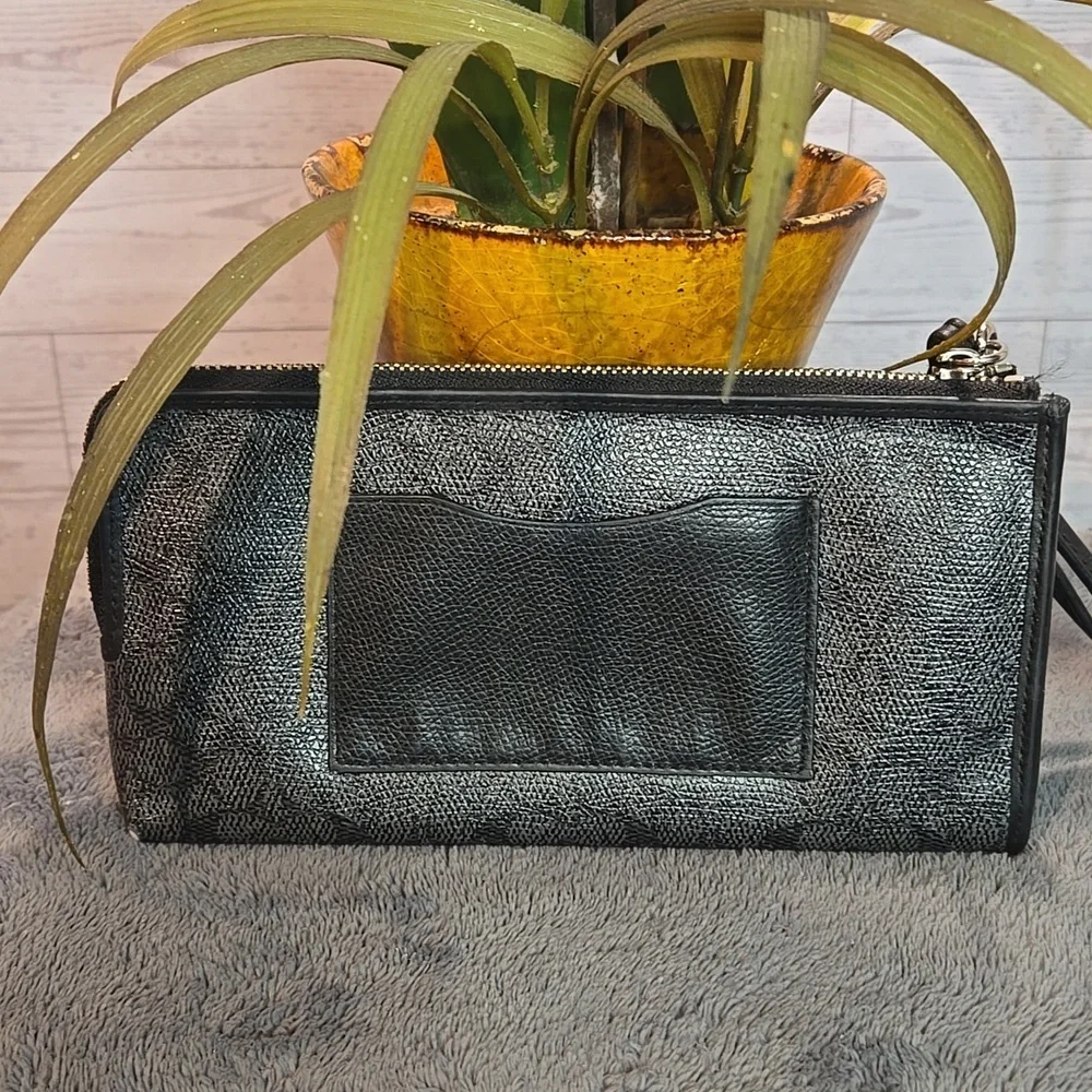 Coach stylish wristlet